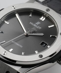 Alternative view of A- Classic Fusion Automatic 42mm