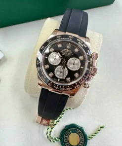 Alternative view of Rolex Cosmograph Daytona Everose Gold Black & Sundust Diamond Dial
