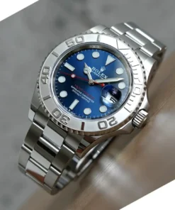 Alternative view of The Oyster Perpetual Yacht-Master 40 in platinum and Oystersteel with an Oyster bracelet