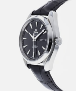 Alternative view of A  Seamaster Aqua Terra 150M Chronometer Annual Calender