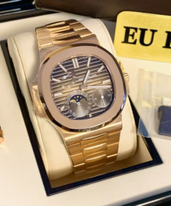 Alternative view of Patek Philippe Nautilus 5712R-1R