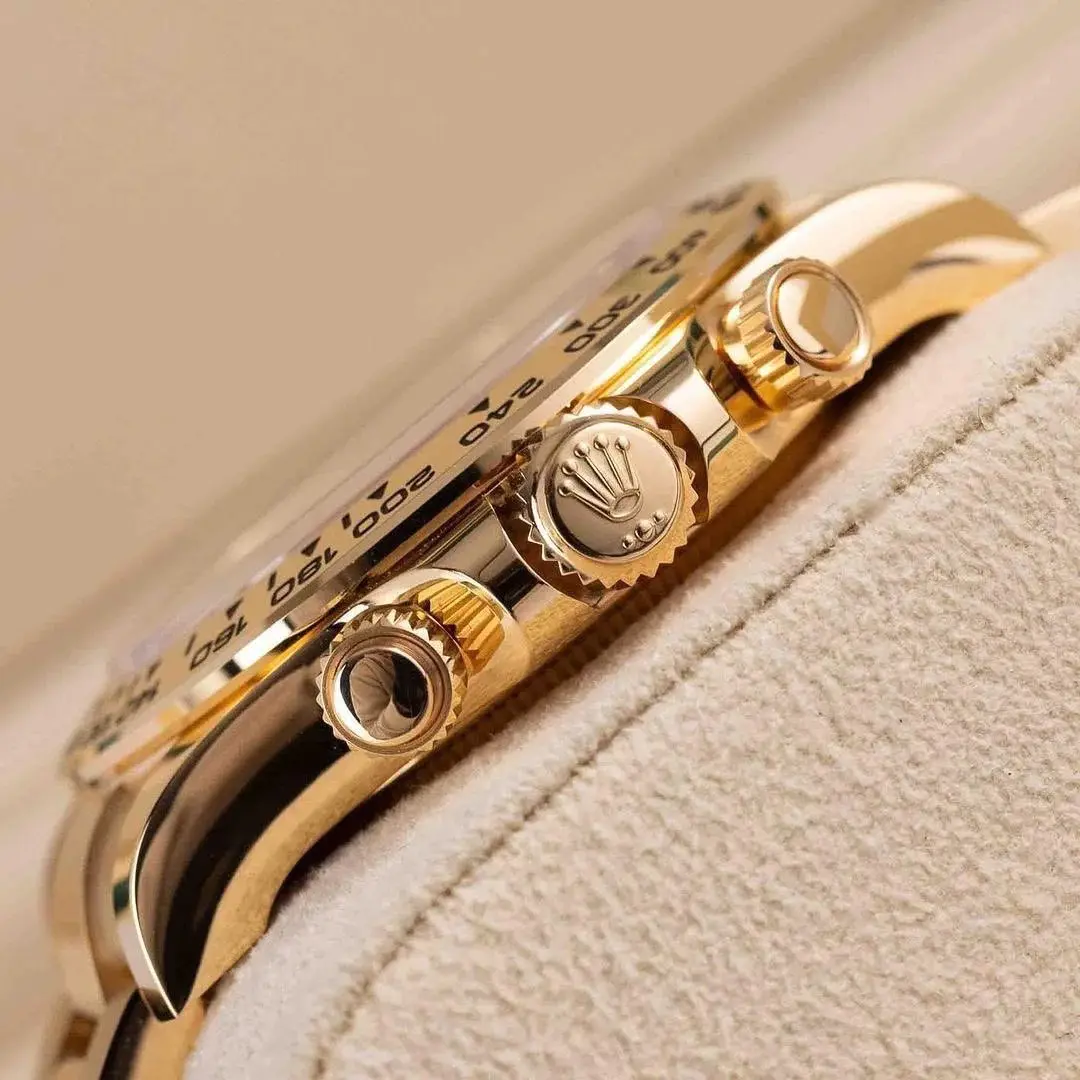 Rolex Cosmograph Daytona Yellow Gold Champagne Dial – Image 5