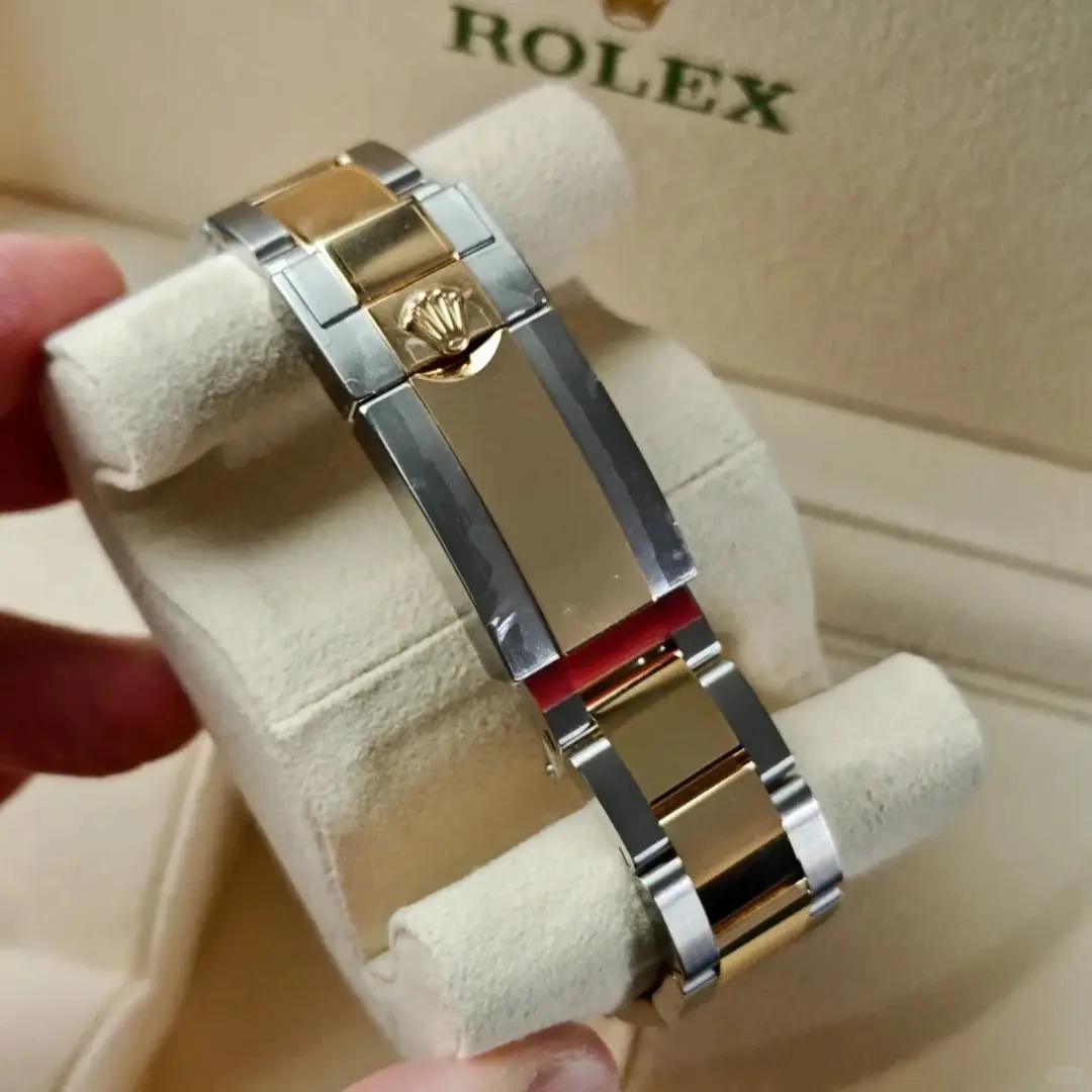 Rolex Cosmograph Daytona Rolesor Yellow Gold White Dial - Image 6