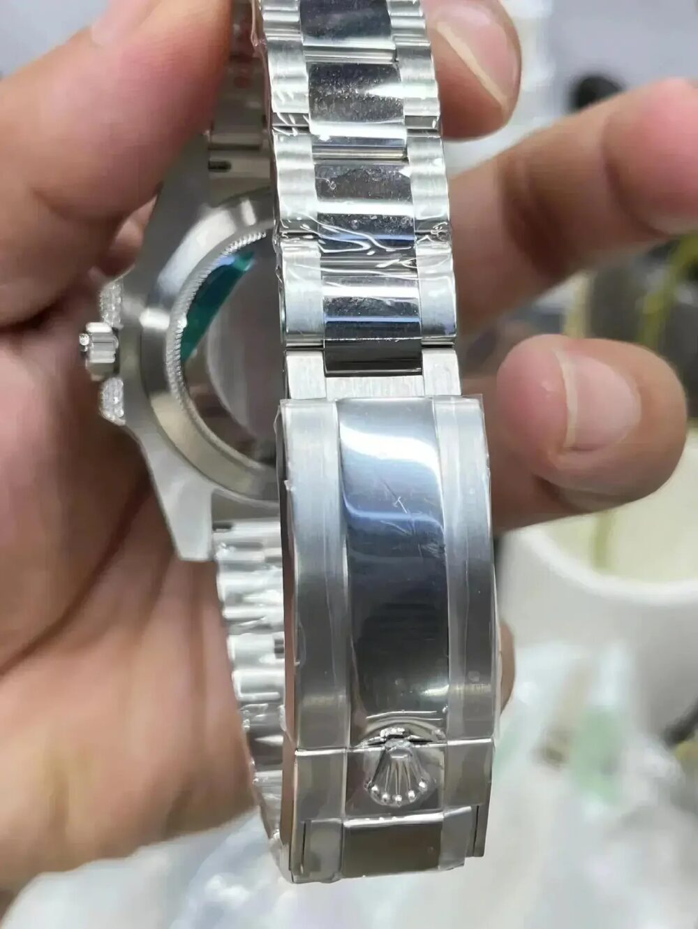 Rolex Submariner Date, 18K White Gold Diamonds Emerald - Imagen 6