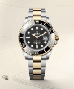 Alternative view of Rolex Sea-Dweller Oyster, 43 mm, Oystersteel and yellow gold