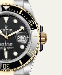 Alternative view of B- Rolex Submariner Date Oyster, 41 mm, Oystersteel and yellow gold