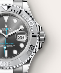 Alternative view of Rolex Yacht-Master 40 Oyster, 40 mm, Oystersteel and platinum