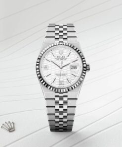 Alternative view of Rolex Land-Dweller 36 Oyster, 36 mm, Oystersteel and white gold