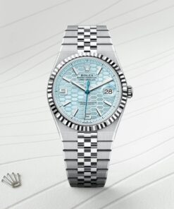 Alternative view of Rolex Land-Dweller 40 Oyster, 40 mm, platinum