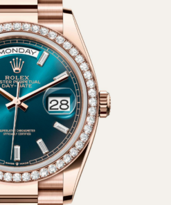 Alternative view of Rolex Day-Date 36 Oyster, 36 mm, Everose gold and diamonds