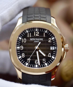 Alternative view of Patek Philippe Aquanaut 5167R-001