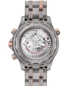 Alternative view of Seamaster Diver 300M 44 mm, titanium ‑ tantalum ‑ Sedna™ gold on titanium