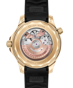 Alternative view of Seamaster Diver 300M 42 mm, Moonshine™ gold on rubber strap