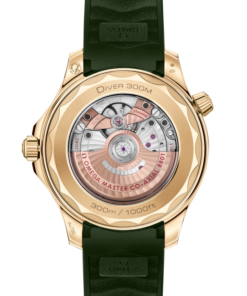 Alternative view of Seamaster Diver 300M 42 mm, Moonshine™ gold on rubber strap