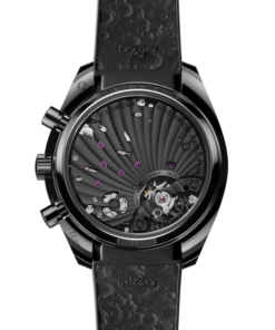 Alternative view of Speedmaster Dark Side of the Moon 44.25 mm, black ceramic on rubber strap