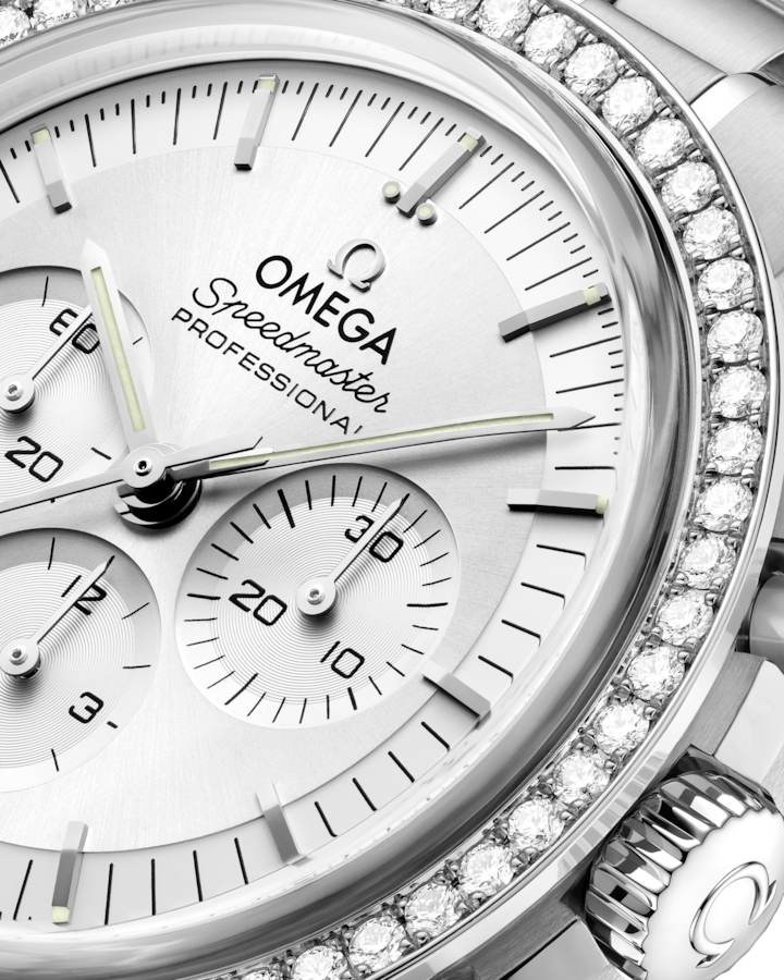 Speedmaster Moonwatch Professional 42 mm, Canopus Gold™ on Canopus Gold™ - Image 3