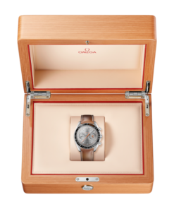 Alternative view of Speedmaster Racing 44.25 mm, steel on leather strap